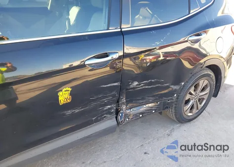 2016 Hyundai Santa Fe Sport 2.4L z USA, uszkodzony, nr VIN 5XYZU3LB9GG377800